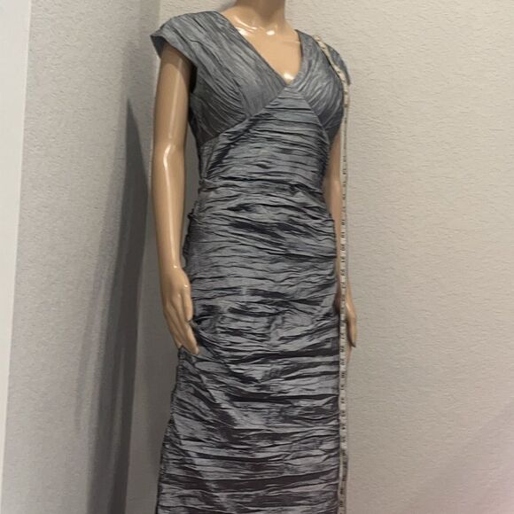 NWOT vintage Alex Evenings gun metal grey crinkled dress - Picture 5 of 8